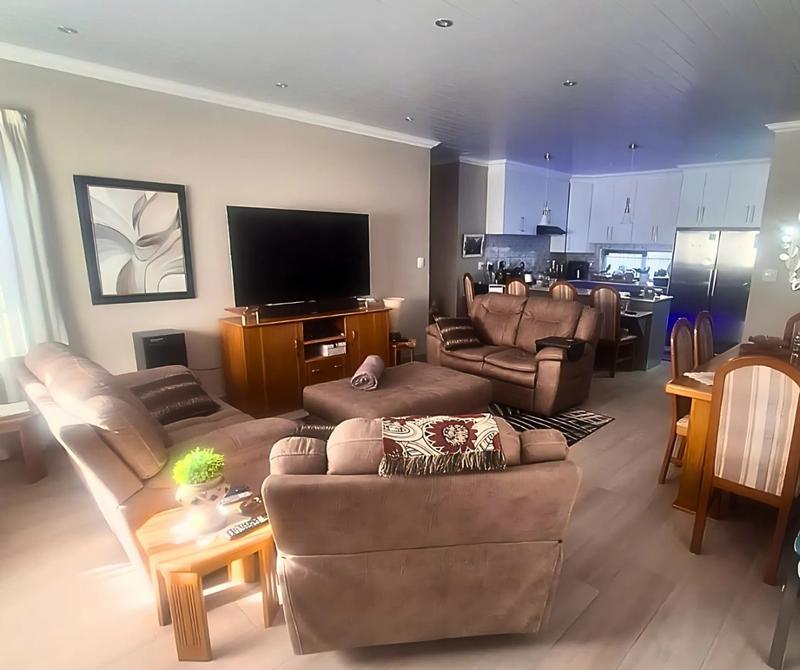 2 Bedroom Property for Sale in Paradise Coast Western Cape